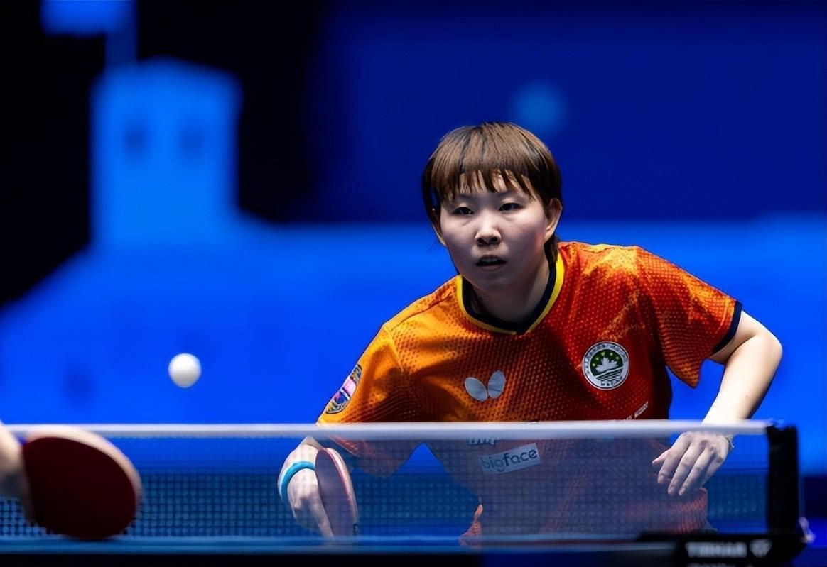 其中女单选 其中女单选