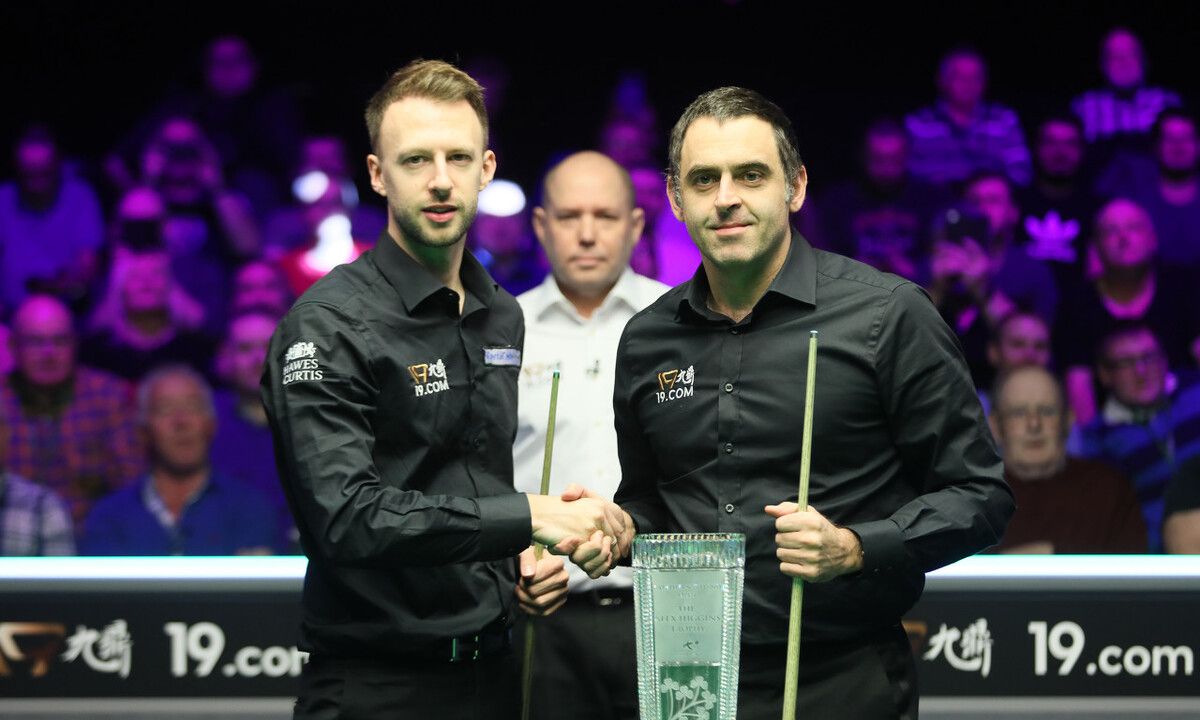 瞬息万变的 瞬息万变的