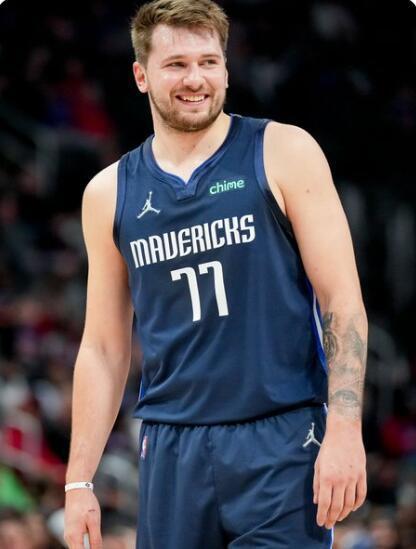 塔罗稳坐射 塔罗稳坐射