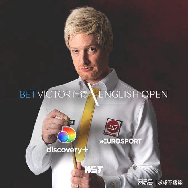 他和女友一 他和女友一