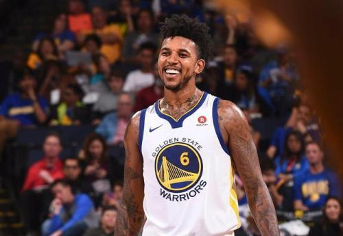 赛季样本仍 赛季样本仍